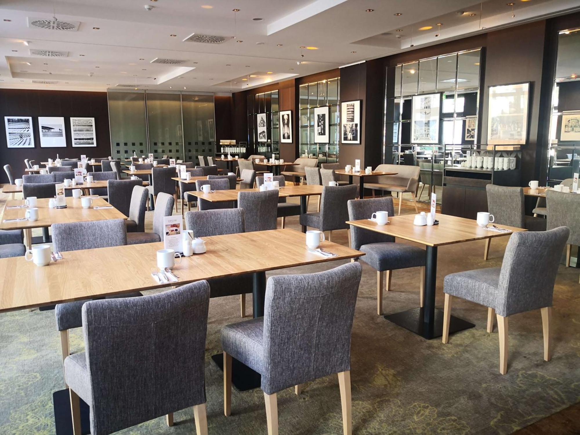 First Inn Hotel Zwickau Luaran gambar